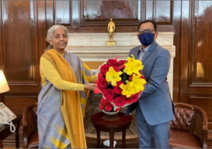Shri R Arunachalam, President, IAI with Hon'ble Finance Minister Smt Nirmala Sitharaman